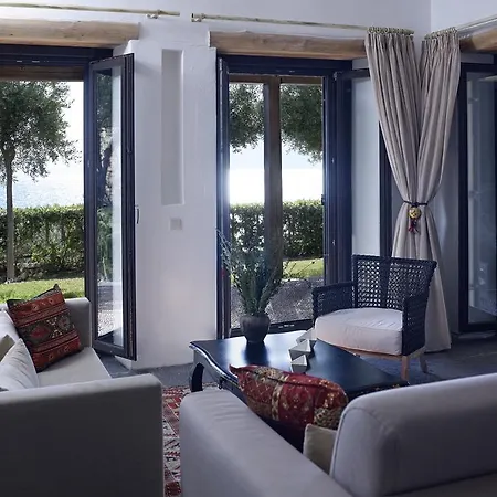 Aquavisionaire Front