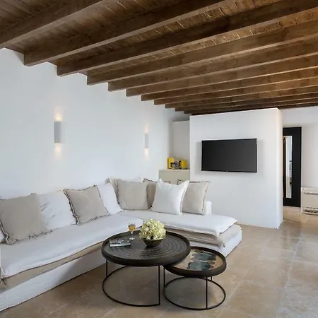 Aquavisionaire Front Villa