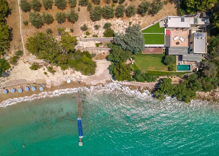 فيلة Aquavisionaire Front *