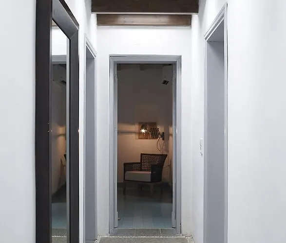 Aquavisionaire Front لينثوس