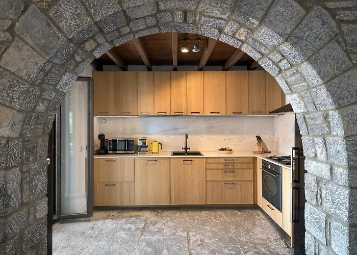 Aquavisionaire Front * لينثوس