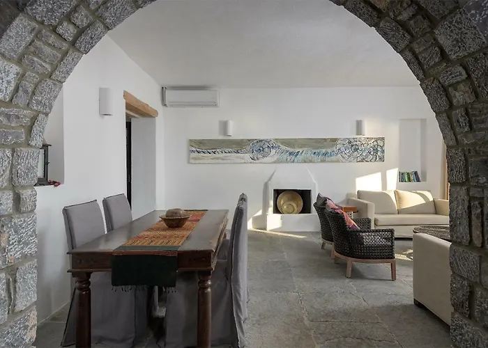 فيلة Aquavisionaire Front