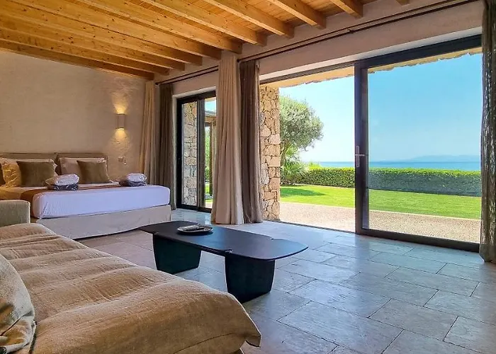 Vilă Aquavisionaire Front