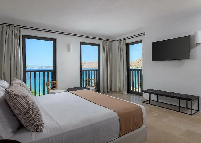 Vilă Aquavisionaire Front